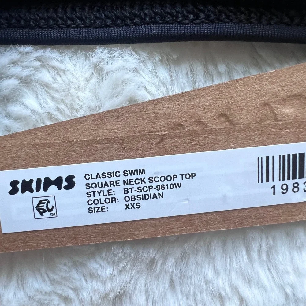 SKIMS Classic Swim Square Neck Scoop Top Obsidian Black XXS BT-SCP-9610W NWT